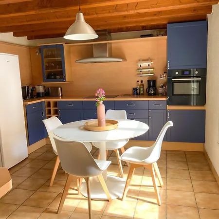 別荘 Le Logis De La Forge Grand Gite De 8 Personnes A 10 Min Du Puy Dufou *