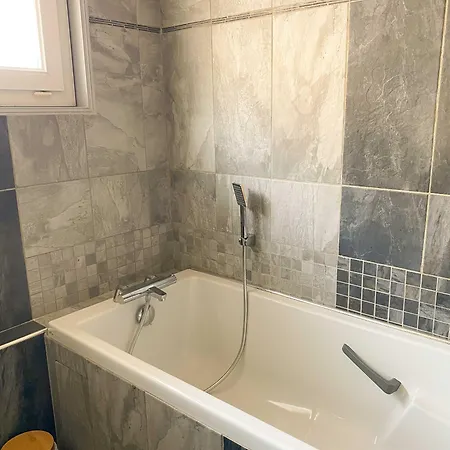 Holiday home Le Logis De La Forge A 10 Min Du Puy Dufou Mortagne-sur-Sevre