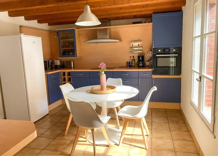 Dom wakacyjny Le Logis De La Forge Grand De 8 Personnes A 10 Min Du Puy Dufou *